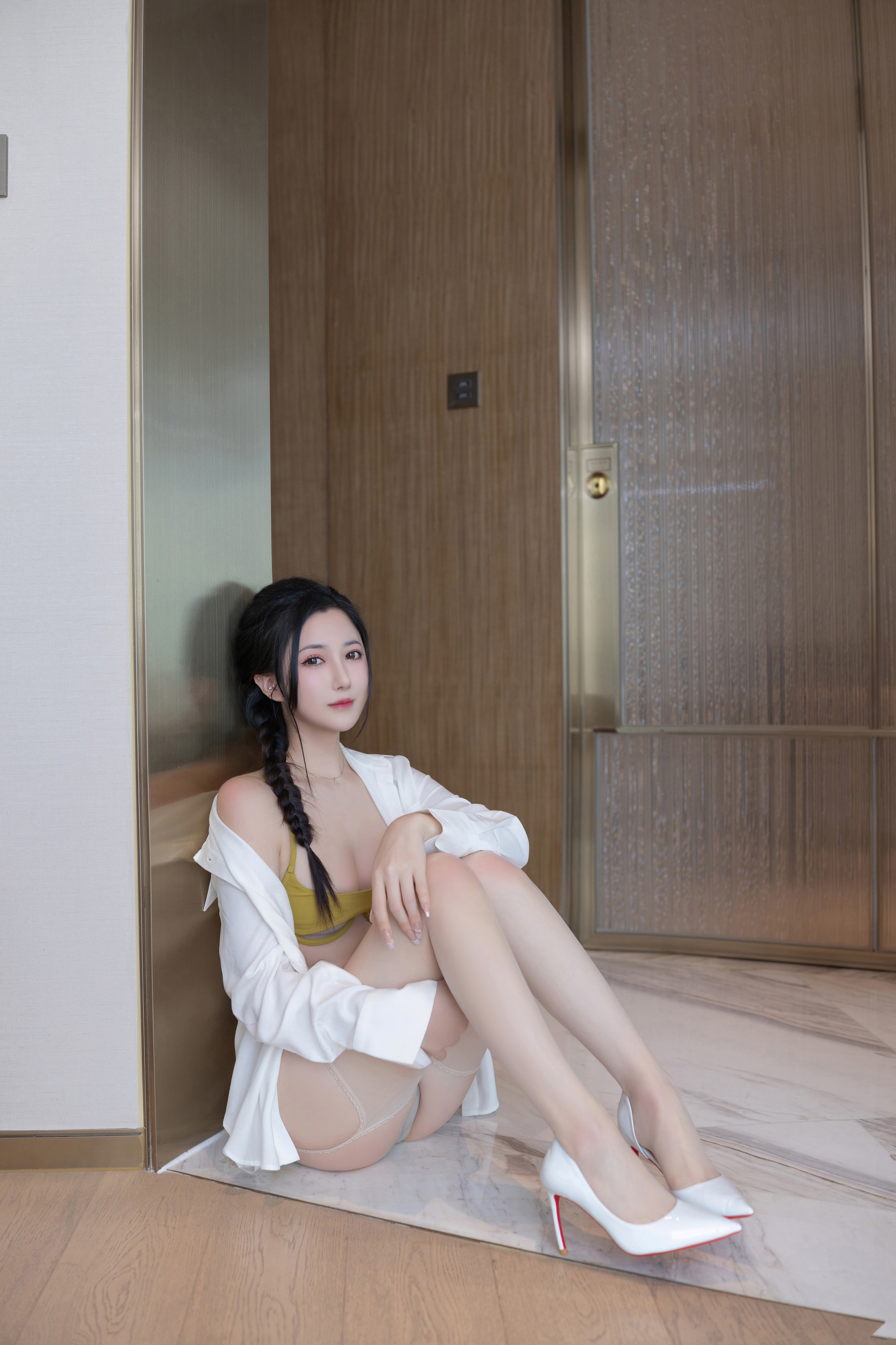 图片[1]-鱼子酱Fish – NO.206 （私拍） 纯欲黄色丝袜写真 [80P]-XikXak